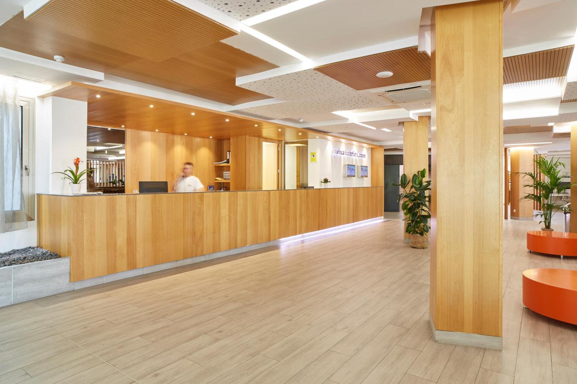 Invisa Hotel Es Pla - Только для взрослых Сан-Антонио-Абад Экстерьер фото
